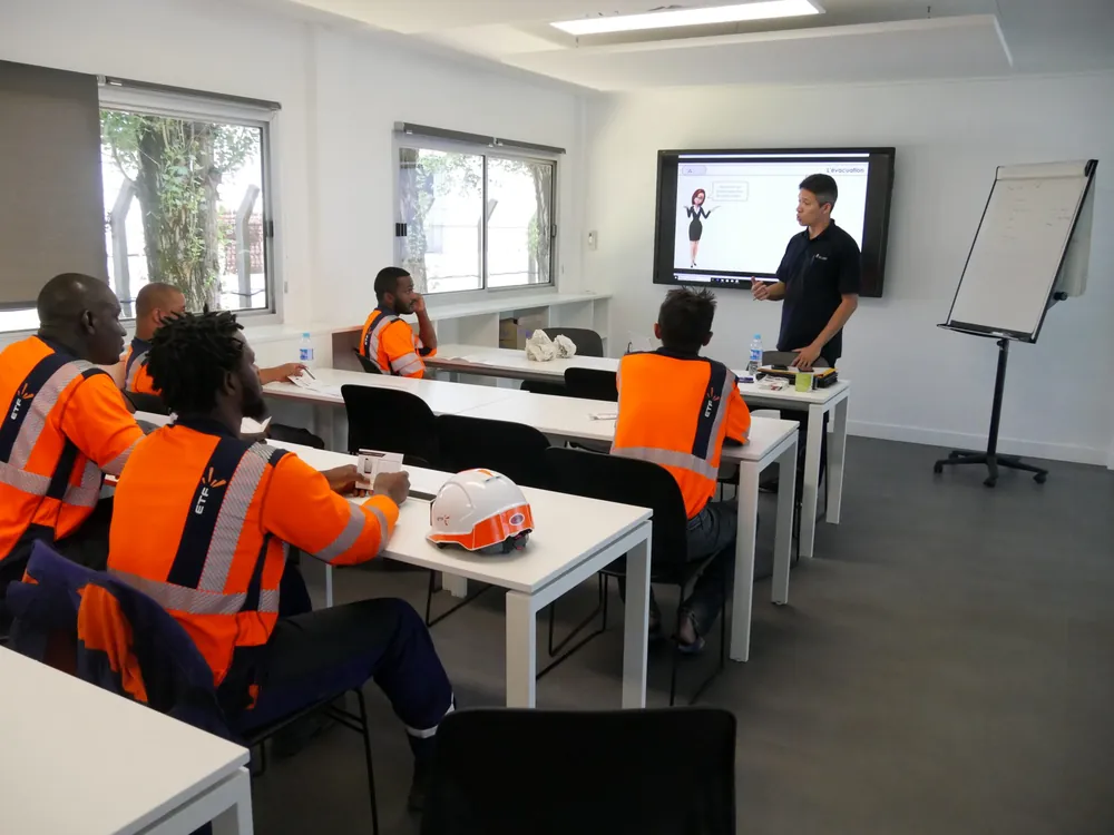 Session de formation ferroviaire en salle