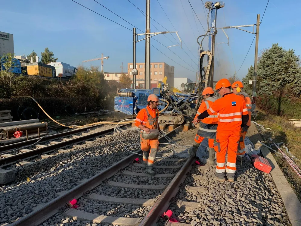 Travaux de voie sous caténaire